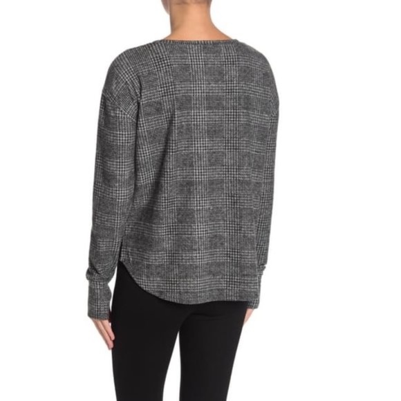 CG Sport Cozy Glen Plaid Print Thumbhole Sweater - Picture 2 of 6